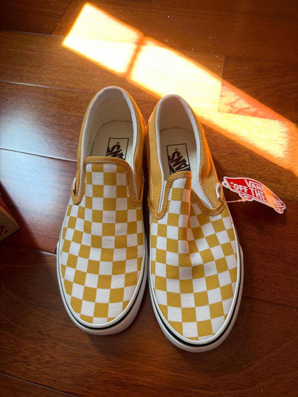 Vans Classic Slip-On Checkerboard Sneakers Gold White Womens 7.5 Mens 6 NWT